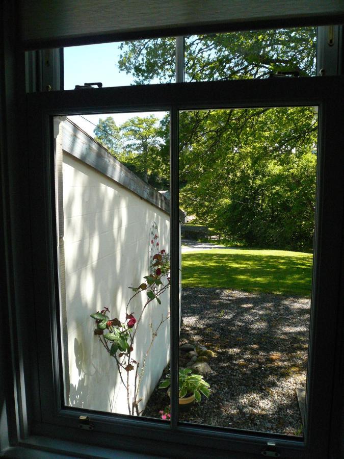 Woodburn Ground-Floor Apartment In Quiet Setting In Pitlochry Buitenkant foto