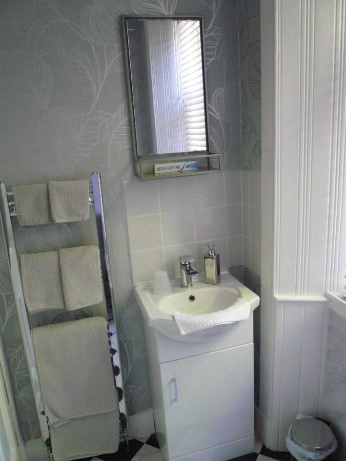 Woodburn Ground-Floor Apartment In Quiet Setting In Pitlochry Buitenkant foto